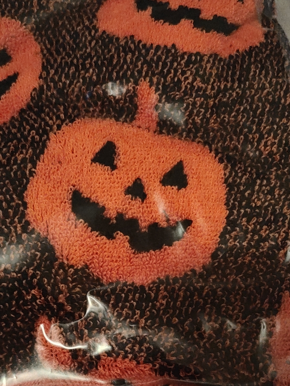 HALLOWEEN PUMPKIN-SHAPE BATH TOWEL SET - Picture 5 of 6